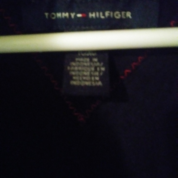 Thrifted Tommy Hilfiger Button Up - Picture 4 of 5